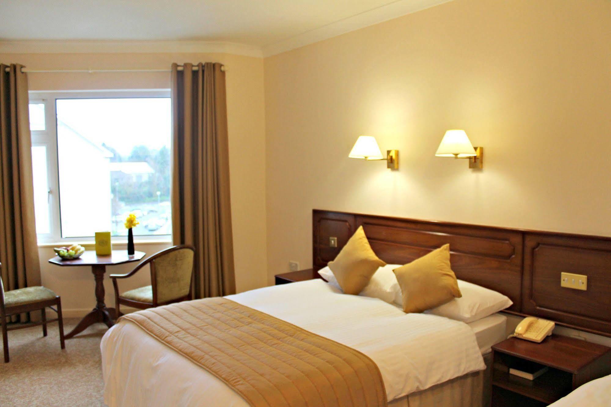 Central Hotel Donegal Донегол Экстерьер фото